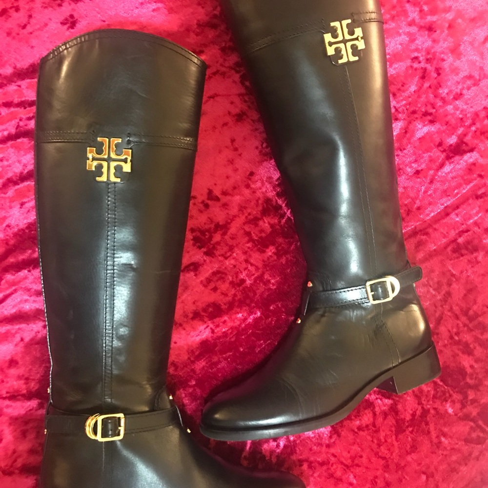 Tory Burch Riding Boot - Black - Size 6